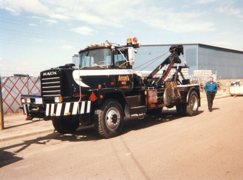 Andy's Towing St. Cloud, MN Tow411